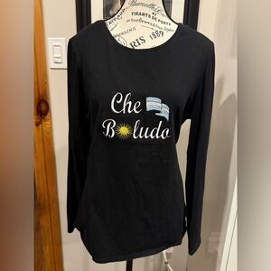 Reitmans Black Long Sleeve Top with Che Boludo Graphic